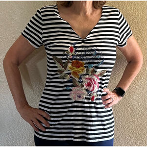 Johnny Was JW Los Angeles Sz L Shirt Top Black White Stripe Colorful Embroidered